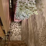 スターバックス リザーブ ロースタリー トウキョウ - 2-3階の階段装飾