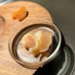 北海道焼肉 北うし - 前菜 ミノの昆布〆からすみ添え