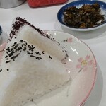 長浜ラーメン 一心亭 - おにぎり辛子高菜寄り