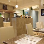 喫煙珈琲 - 店内の一部