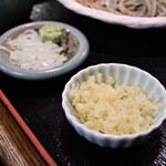 Micchan Soba - 【十割そば＠税込800円】天かす＆薬味