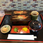うなぎ町 - 香の物しょぼいなー