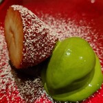 日本料理 TOBIUME - ⑪あまおう(福岡県産)、ガトーショコラ、八女の抹茶アイス
      最後に甘味のある幸せ♪ヽ(´▽｀)/
      ガトーショコラまで自家製と拘り満載です