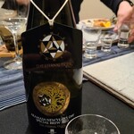 日本料理 TOBIUME - お酒⑬新政　新年純米しぼりたてTHE ETERNAL TIGER(秋田)
      米品種:秋田県産秋田酒こまち100%、精米歩合:55%