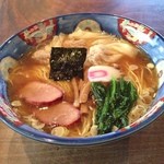 支那そば たなか - ワンタンメン
            ていねいなかんじの醤油ラーメン