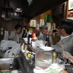 大衆 - ある日の店内