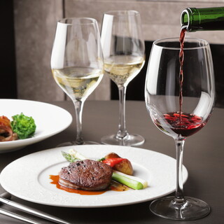 Pair Hokkaido wine with the chef's exquisite dishes!