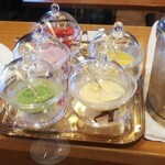 サロン・ド・テ ロザージュ - 