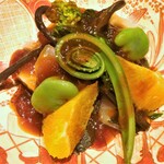 義経割烹 きの屋 - 料理写真:鰆　こごみ　蕨　蚕豆　菜花　筍　葱