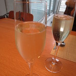 ファニエンテ - 【再訪４】ウェルカムドリンクのスプマンテ