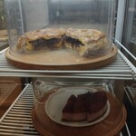 シェスタ - アップルパイとベリーチーズケーキ