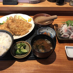 お魚処 うおとも - 全貌