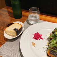 トラットリア イル レガーロ - ランチのパン