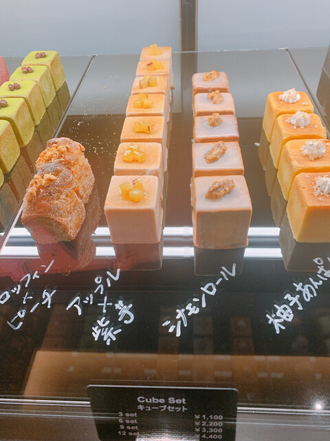 Cafe 3-3 （カフェスリースリー） - 伏見/カフェ | 食べログ