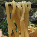 Yokohamaiekeisouhonzanyoshimurakechokkeitenramenuchidaya - ラーメン/麺リフト