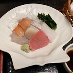 一富士 - 刺身盛り。