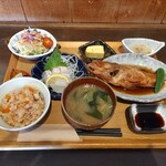 かかの掌 - 神島定食