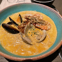 COLONIAL BEACH 横浜ハンマーヘッド - 