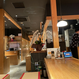 卓上レモンサワー&ハイボール 焼鳥食べ放題 乾杯500酒場 新橋店_2