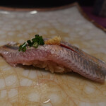 紋ずし - おかわりイワシ