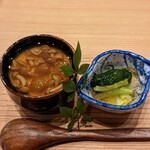 やきとり阿部 - 前菜（なめこの茶碗蒸しとおひたし）