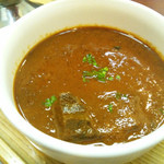 新川デリー - 角切り牛タン入りのコルマ！