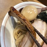 店名なし - バラ叉焼断面６㎜ぐらい