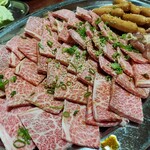 牛ちゃん - 上ロース、かしわ、ウインナー(2022年3月)※我が家の鉄板オーダー