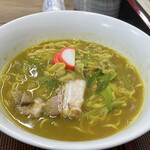 中根うどん - カレーラーメン750円