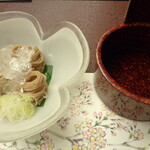 慶雲館 - どんぐり麺