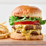 テディーズ ビガー バーガー - 料理写真: