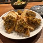 野毛 おばんざい 蓮 - キーマカレーのカナッペ