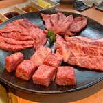 焼肉問屋 牛蔵 - 