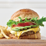 テディーズ ビガー バーガー - 料理写真:アボカドチーズ