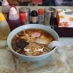 ミナミ食堂 - 大盛ラーメン700円