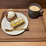 Rizriant - バナナチョコピスタチオ、リリアンシュークリームとコーヒー