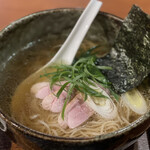 ダックハイド - 鴨醤油ラーメン