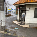 朝日屋 - 小雨降る中、やって参りました(^^)また来れた幸せ