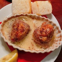 カルネジーオ イースト - 