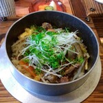 釜飯と和食 旬 - 牛スジの釜飯