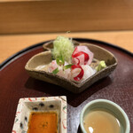 日本料理 太月 - ランチフルコース１７３２５円。ハタ、鯛、イカ。ハタと鯛は脂のりが良く、イカも含めて、甘味を感じられます（╹◡╹）（╹◡╹）