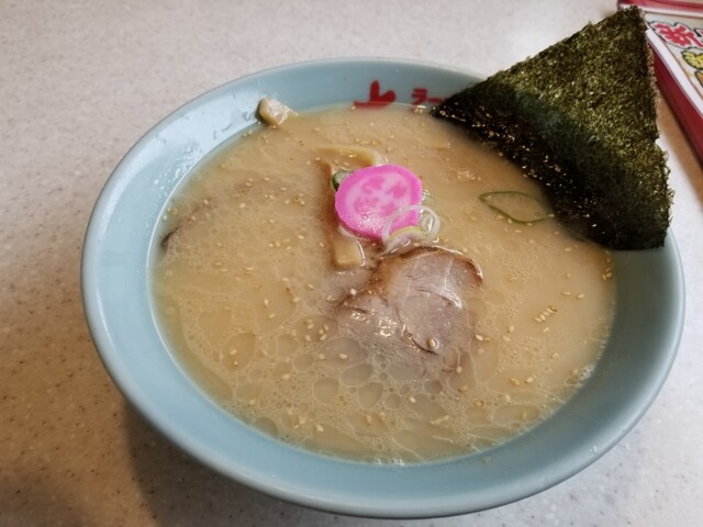 ラーメンさんぱち 釧路昭和店 - 新富士（ラーメン）の写真