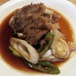 岸田屋 - 肉豆腐(半分)  400円