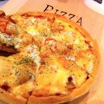 ROOTS - 【シーフードピザ】具だくさんでチーズがとろ～り！