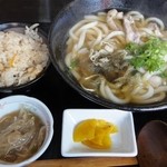 いっぷく家裕樹亭 - 鶏こぶうどんとかやくご飯