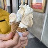 Gelateria La Romana - 料理写真:娘は砂糖依存症を避けるため、甘いものはほとんど食べないので小さなコーンに分けた分だけを食べる