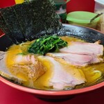 横濱家系ラーメン 勝鬨家 - 