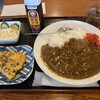 船堀食堂 百味家 - 料理写真:カレーライス＋肉ニラオムレツ＋マカロニサラダ