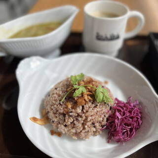 パーラー エイタブリッシュ_0