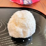 野村屋餅店 - いちご大福。378円